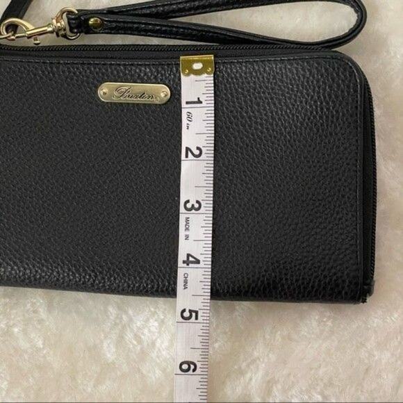 Buxton Wristet Zippered Travel Organize Convenient Pebbled Black - Picture 4 of 13